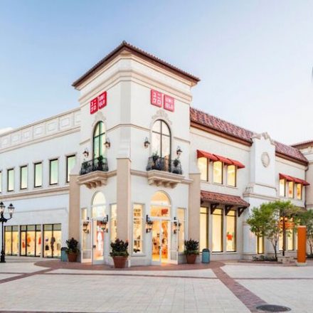 Uniqlo Disney Springs Opens