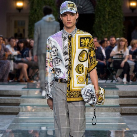 Milan Fashion Week Men’s SS18 – VERSACE