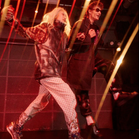 FWT FW23 – Holo Market