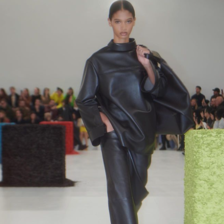 PFW FW23 – LOEWE